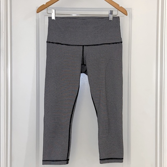lululemon athletica Pants - Lululemon Crop Black & White Leggings